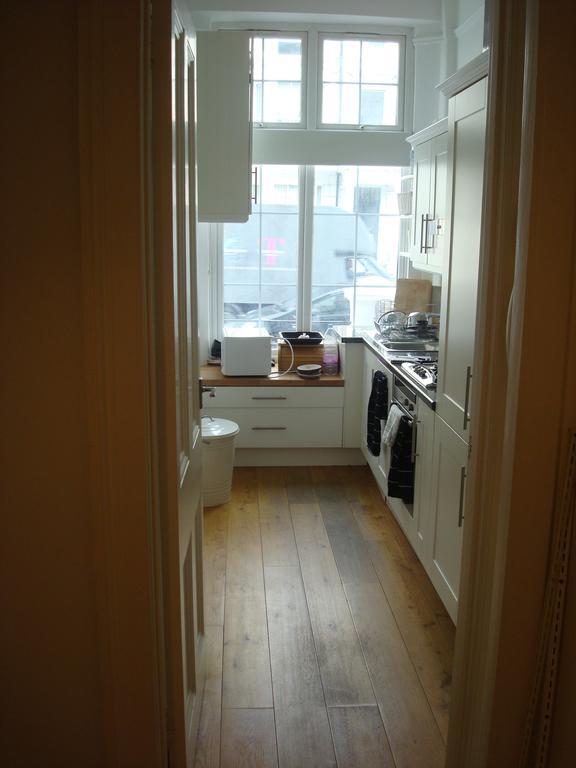 Luxury Holland Park, Sleeps 2, Free S'Fast Wifi Apartment London Exterior photo